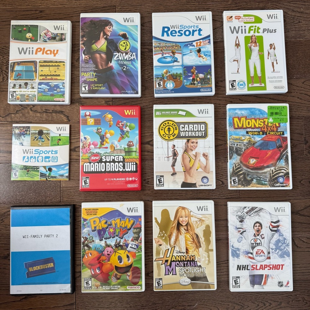 WII GAMES + WII FIT BALANCE BOARD